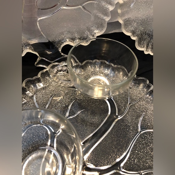 Hazel Atlas Tree of Life Luncheon Plate & Teacup Sets - Picture 8 of 11